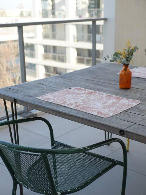 Suite Parentale Avec Sdb Dans Appartement Avec Rooftop Montpellier Exteriör bild